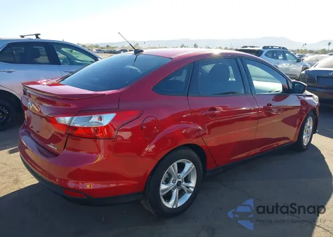 2012 Ford Focus Se z USA, uszkodzony, nr VIN 1FAHP3F25CL429717